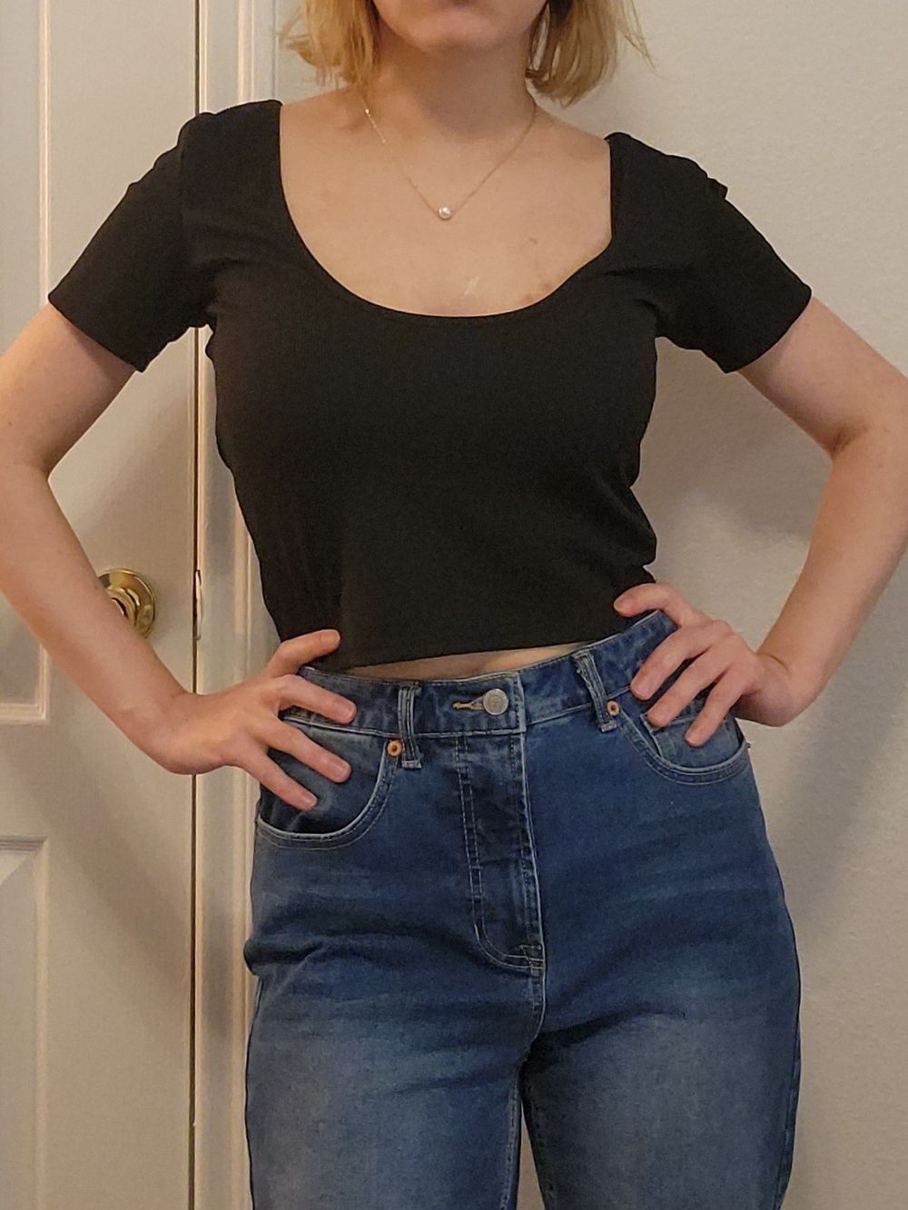 DAZY Black Reversible Deep Scoop Neck Low Back Cropped Tee Top XL